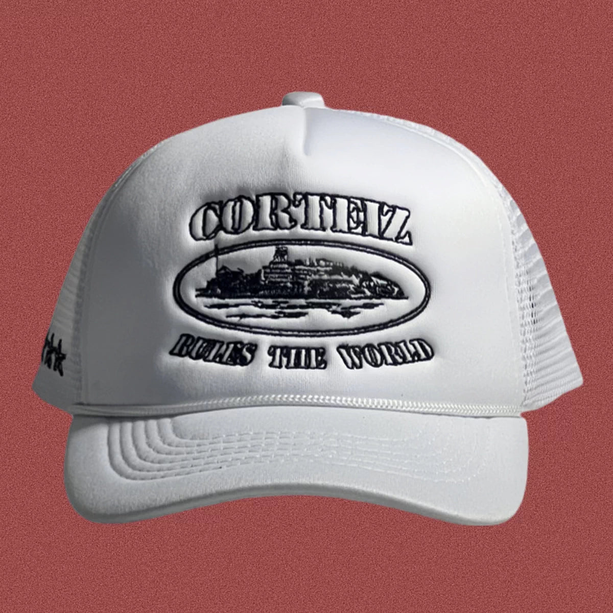 Corteiz Classic Oval Ship Logo Trucker Hat - White